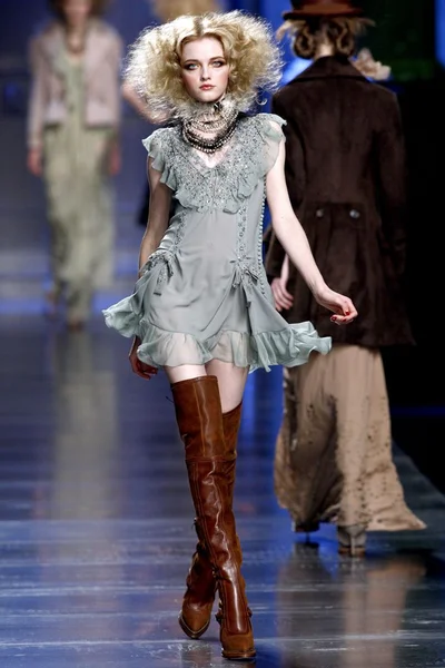 Look 33